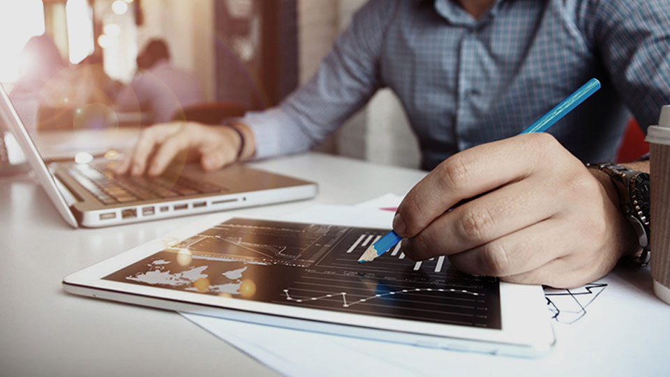 資產(chǎn)負債數(shù)據(jù)分析平臺